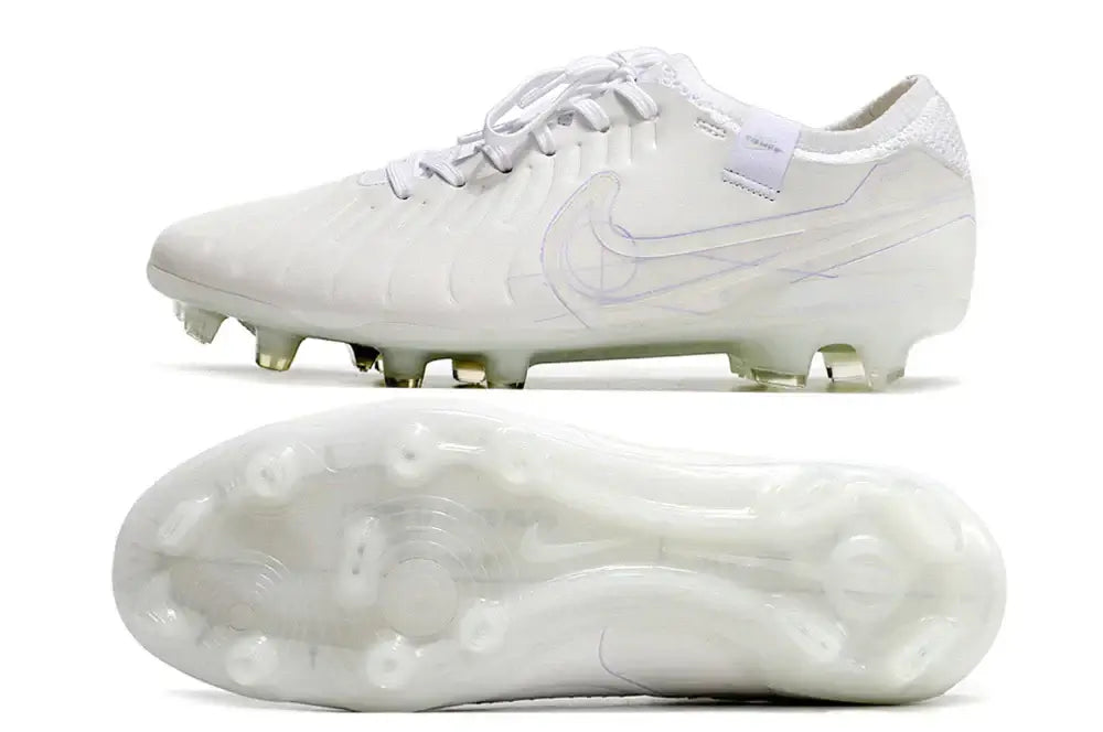 Chuteira Nike Tiempo Legend 10 FG - Branca - Edição Especialo, vista lateral e sola, ideal para campos naturais.
