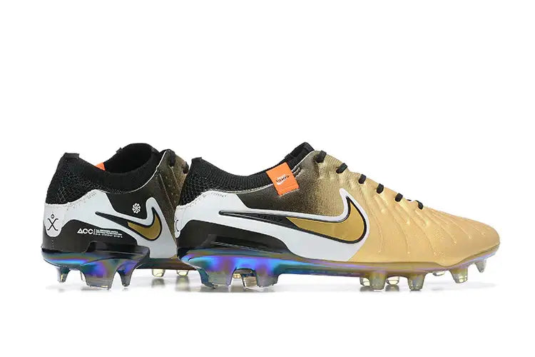 Chuteira Nike Tiempo Legend 10 FG - Dourada - Edição Especial com design premium e tecnologia avançada.