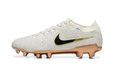 Chuteira Nike Tiempo Legend 10 FG - Pack United com design exclusivo e couro premium para controle e conforto.