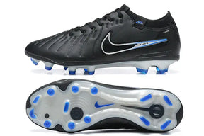 Chuteira Nike Tiempo Legend 10 FG - Preta e Azul - Pack Shadow, vista lateral ebaixo da sola.