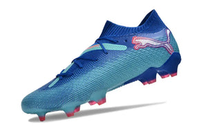 Chuteira Puma Future 7 FG Azul - Design moderno e tecnologia de performance para jogadores.
