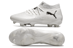 Chuteira Puma Future 8 FG - Branca, modelo branco de futebol com ajuste anatómico e sola FG para desempenho e conforto.