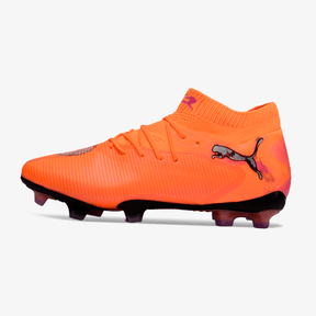 Chuteira Puma Future 8 FG - Laranjada e Rosa com design vibrante e excelente aderência.