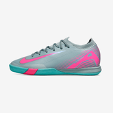 Chuteira Futsal Nike Mercurial Air Zoom Vapor 16 IC - Azul e Rosa com design moderno e tecnologia de amortecimento.