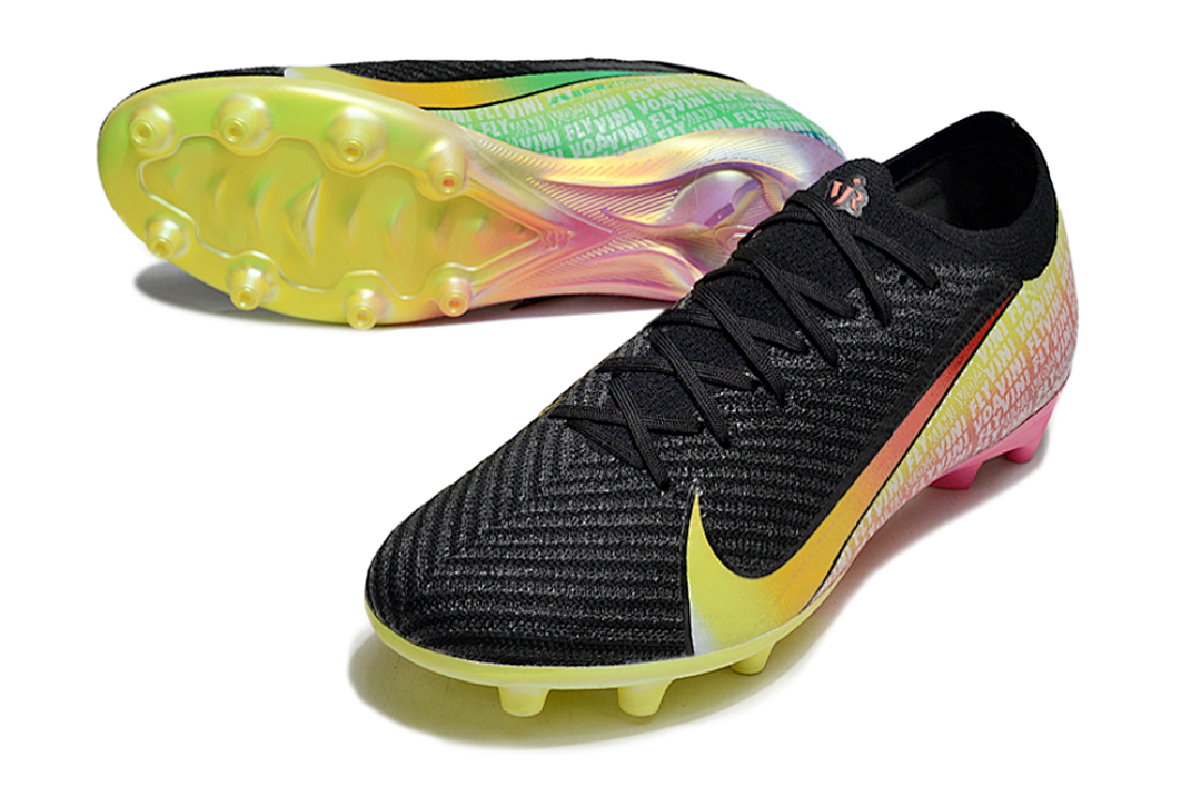 Chuteira Nike Mercurial Vapor 16 Elite "Vini jr" AG - Preta, Vermelha e Amarela