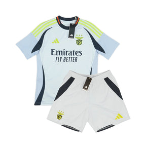 Conjunto Infantil Benfica Third 2024/25, uniforme de futebol com camiseta e shorts, estilo moderno e confortável.
