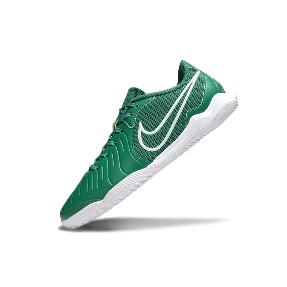 Chuteira Futsal Tiempo 10 Legend Elite IC Verde com design verde e sola branca para performance no court.