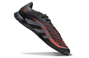 Chuteira Futsal Adidas Predator 24 Elite IC Preta com design sofisticado e sola optimizada para futsal.