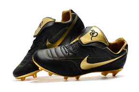 Nike Tiempo Legend 7 R10 FG Preta e Dourado, chuteiras de futebol em preto e dourado com design sofisticado.