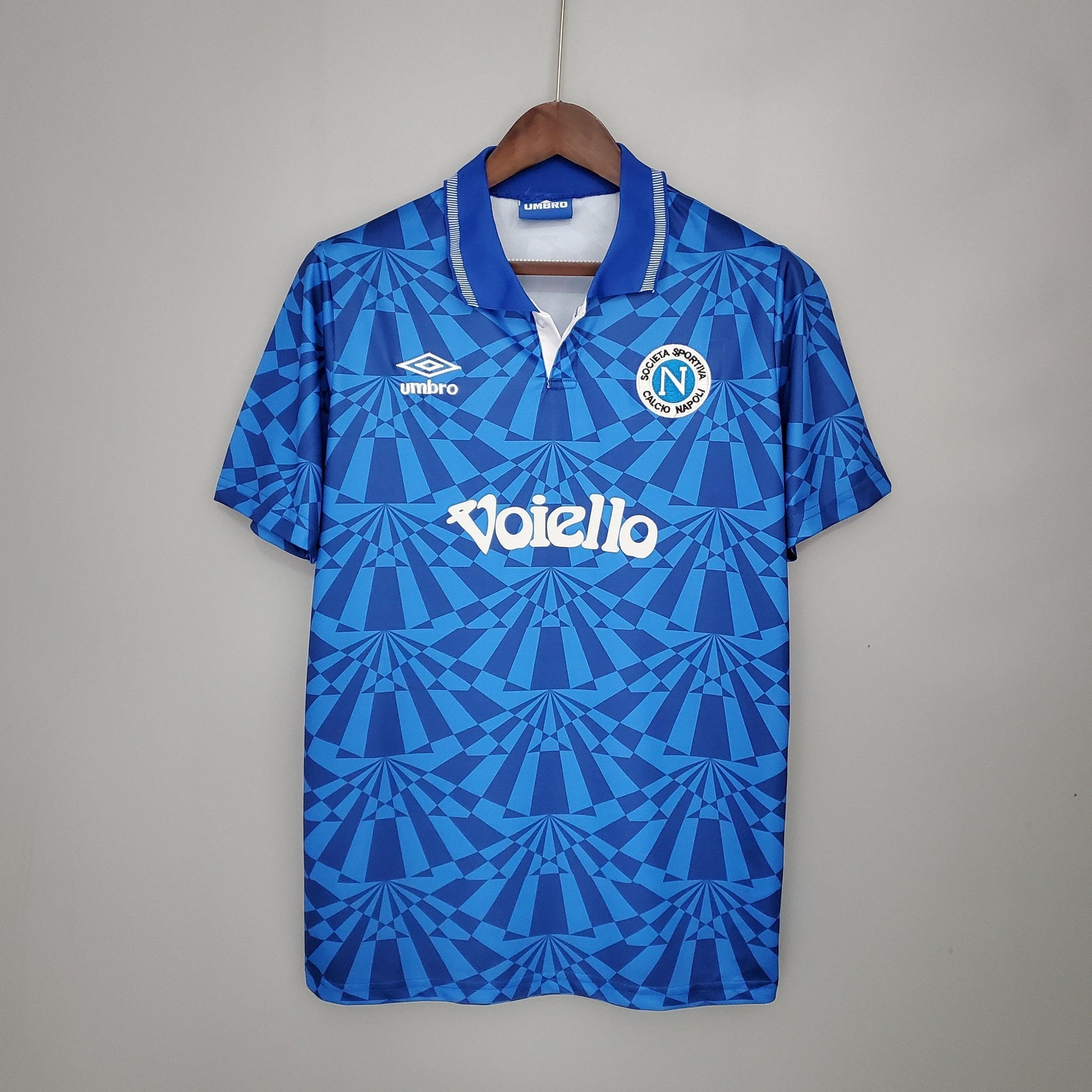 Camisolas Napoli Home 91/92 Retro, camiseta de futebol azul com detalhe em design gráfico.