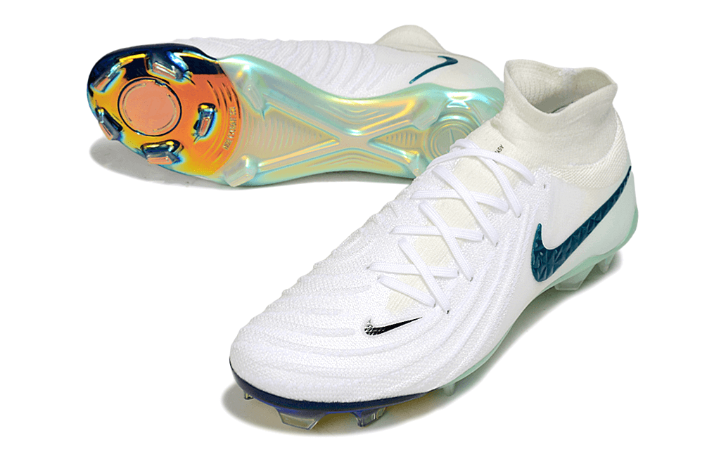 Nike Phantom Luna Elite NU FG Branca e Verde, chuteiras de futebol com design inovador e tecnologia de ponta.