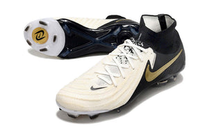 Nike Phantom Luna Elite NU FG Preta e Branca com design elegante e tecnologia de ponta para futebol.