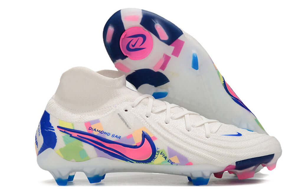 Nike Phantom Luna Elite NU FG "Rainbow Pack" com design vibrante e tecnologia de controle superior.